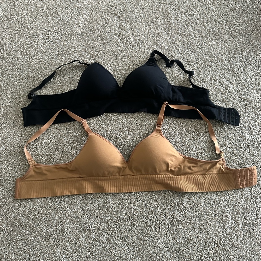 Blanqi nursing bras. Size medium
